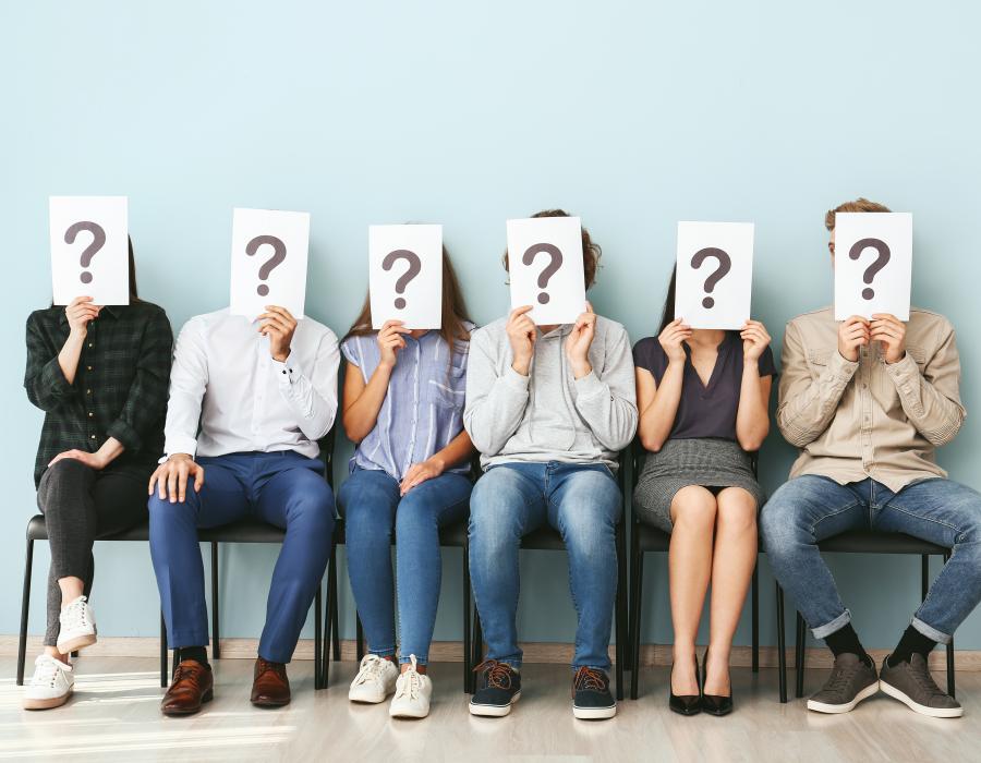 Bewerber stellen sich vor, Stellenanzeige klappt